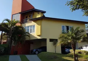 Foto 1 de Casa de Condomínio com 4 Quartos à venda, 370m² em Granja Viana, Carapicuíba