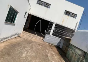 Foto 1 de Galpão/Depósito/Armazém à venda, 250m² em Vila Santa Isabel, Anápolis