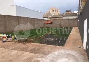 Foto 1 de Lote/Terreno à venda, 250m² em Jardim Europa, Uberlândia