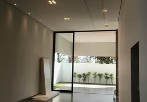 Foto 1 de Casa de Condomínio com 3 Quartos à venda, 213m² em Jardim Botânico, Uberlândia