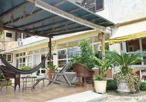 Foto 1 de Casa com 9 Quartos à venda, 720m² em Jardim Carolina, Ubatuba