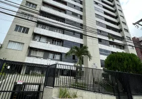 Foto 1 de Apartamento com 3 Quartos à venda, 162m² em Treze de Julho, Aracaju