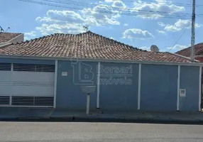 Foto 1 de Casa com 4 Quartos à venda, 212m² em Vila Xavier, Araraquara