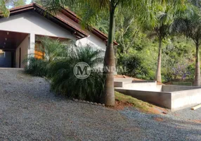 Foto 1 de Casa com 2 Quartos à venda, 132m² em Rio do Meio, Camboriú