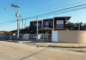 Foto 1 de Casa com 2 Quartos à venda, 61m² em João Costa, Joinville