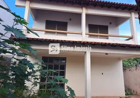 Foto 1 de Casa com 1 Quarto à venda, 285m² em Presidente Roosevelt, Uberlândia