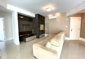 Foto 1 de Apartamento com 3 Quartos para alugar, 130m² em Centro, Balneário Camboriú