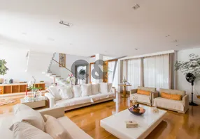 Foto 1 de Casa com 4 Quartos à venda, 700m² em Alto Da Boa Vista, São Paulo
