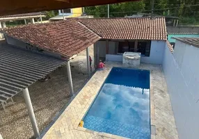 Foto 1 de Casa com 4 Quartos à venda, 180m² em Jardim Nova Itanhaem, Itanhaém