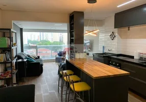 Foto 1 de Apartamento com 2 Quartos à venda, 70m² em Campo Belo, São Paulo