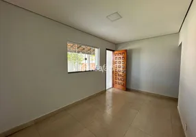 Foto 1 de Casa com 3 Quartos à venda, 187m² em Parque Residencial União, Campo Grande