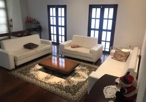 Foto 1 de Casa com 4 Quartos à venda, 400m² em Alto Ipiranga, Mogi das Cruzes