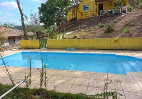 Foto 1 de Casa de Condomínio com 4 Quartos à venda, 250m² em Gentileza, Betim
