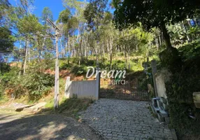 Foto 1 de Lote/Terreno à venda, 4200m² em Carlos Guinle, Teresópolis