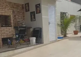 Foto 1 de Casa com 3 Quartos à venda, 130m² em Centro, Poá