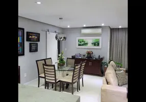Foto 1 de Apartamento com 4 Quartos à venda, 109m² em Canto, Florianópolis