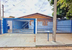 Foto 1 de Casa com 3 Quartos para alugar, 115m² em Jardim Santa Paula, São Carlos
