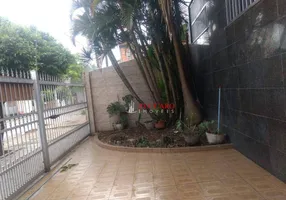 Foto 1 de Sobrado com 4 Quartos à venda, 244m² em Jardim Presidente Dutra, Guarulhos