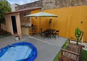 Foto 1 de Casa com 3 Quartos para alugar, 125m² em Lagoa Nova, Natal