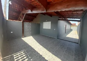 Foto 1 de Casa com 2 Quartos à venda, 84m² em Balneario Samas, Mongaguá