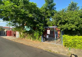 Foto 1 de Casa com 4 Quartos à venda, 313m² em Jardim Itú Sabará, Porto Alegre