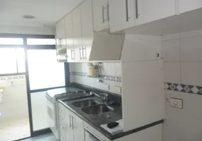 Foto 1 de Cobertura com 3 Quartos à venda, 110m² em Vila Mangalot, São Paulo