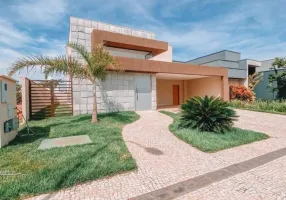 Foto 1 de Casa com 2 Quartos à venda, 200m² em Jardim Esplanada do Castelo Vicente de Carvalho, Guarujá
