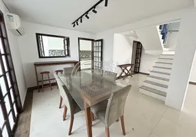 Foto 1 de Casa com 3 Quartos à venda, 150m² em Aparecida, Santos