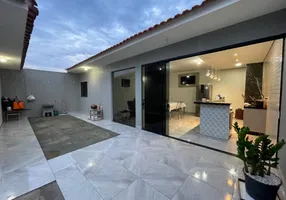 Foto 1 de Casa com 3 Quartos à venda, 182m² em Jardim Aurora, Sarandi