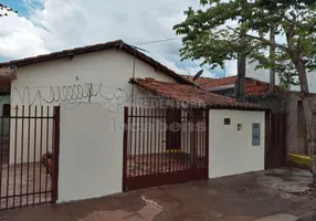 Foto 1 de Casa com 2 Quartos para alugar, 137m² em Jardim Santo Antonio, São José do Rio Preto