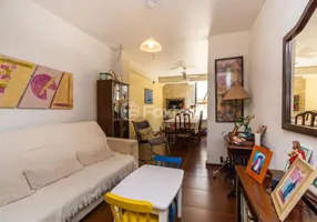 Foto 1 de Casa de Condomínio com 3 Quartos à venda, 220m² em Santo Antônio, Porto Alegre
