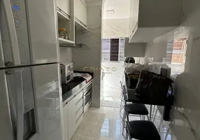 Foto 1 de Apartamento com 3 Quartos à venda, 67m² em Vila Industrial, Anápolis