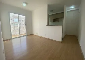 Foto 1 de Apartamento com 2 Quartos para alugar, 59m² em Jardim Tupanci, Barueri