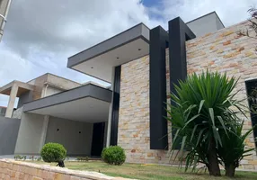 Foto 1 de Casa de Condomínio com 3 Quartos à venda, 260m² em Park Way , Brasília