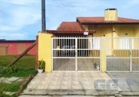 Foto 1 de Sobrado com 2 Quartos à venda, 39m² em Salinas, Cidreira