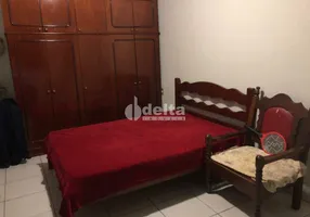 Foto 1 de Casa com 3 Quartos à venda, 162m² em Santa Rosa, Uberlândia