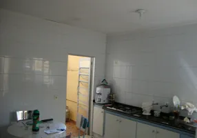 Foto 1 de Casa com 3 Quartos para alugar, 280m² em Vila Trujillo, Sorocaba