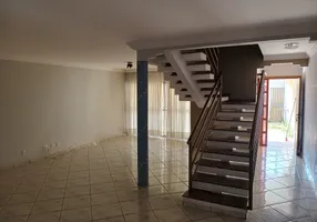 Foto 1 de Casa com 4 Quartos à venda, 202m² em Nova Suica, Goiânia