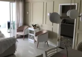 Foto 1 de Apartamento com 3 Quartos para alugar, 125m² em Cremação, Belém