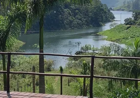 Foto 1 de Fazenda/Sítio com 3 Quartos à venda, 250m² em Chácaras Condomínio Recanto Pássaros II, Jacareí