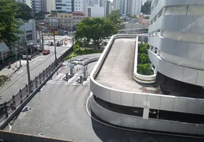 Foto 1 de Apartamento com 3 Quartos para venda ou aluguel, 97m² em Barra, Salvador