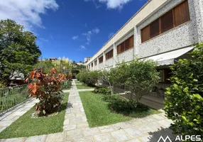 Foto 1 de Casa de Condomínio com 3 Quartos à venda, 76m² em Nossa Senhora de Fátima, Teresópolis