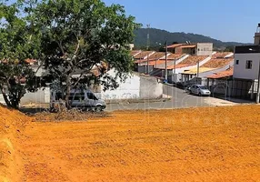 Foto 1 de Lote/Terreno à venda, 250m² em Varjão, Piraí