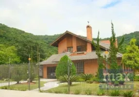 Foto 1 de Casa com 4 Quartos à venda, 510m² em Ressacada, Itajaí