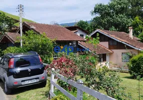 Foto 1 de Fazenda/Sítio com 2 Quartos à venda, 166m² em Vila de Maringa, Itatiaia