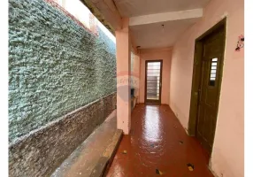 Foto 1 de Casa com 3 Quartos à venda, 160m² em Vila São Lucio, Botucatu
