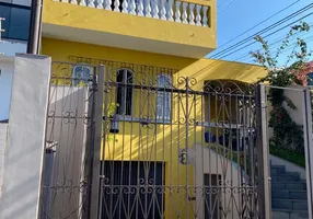 Foto 1 de Casa com 3 Quartos à venda, 200m² em Utinga, Santo André