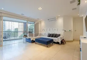 Foto 1 de Apartamento com 3 Quartos à venda, 140m² em Itaim Bibi, São Paulo