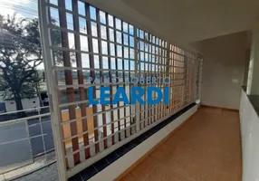 Foto 1 de  com 3 Quartos para venda ou aluguel, 175m² em Vila Santana, Valinhos