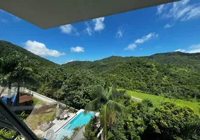 Foto 1 de Casa de Condomínio com 3 Quartos para venda ou aluguel, 430m² em Ariribá, Balneário Camboriú